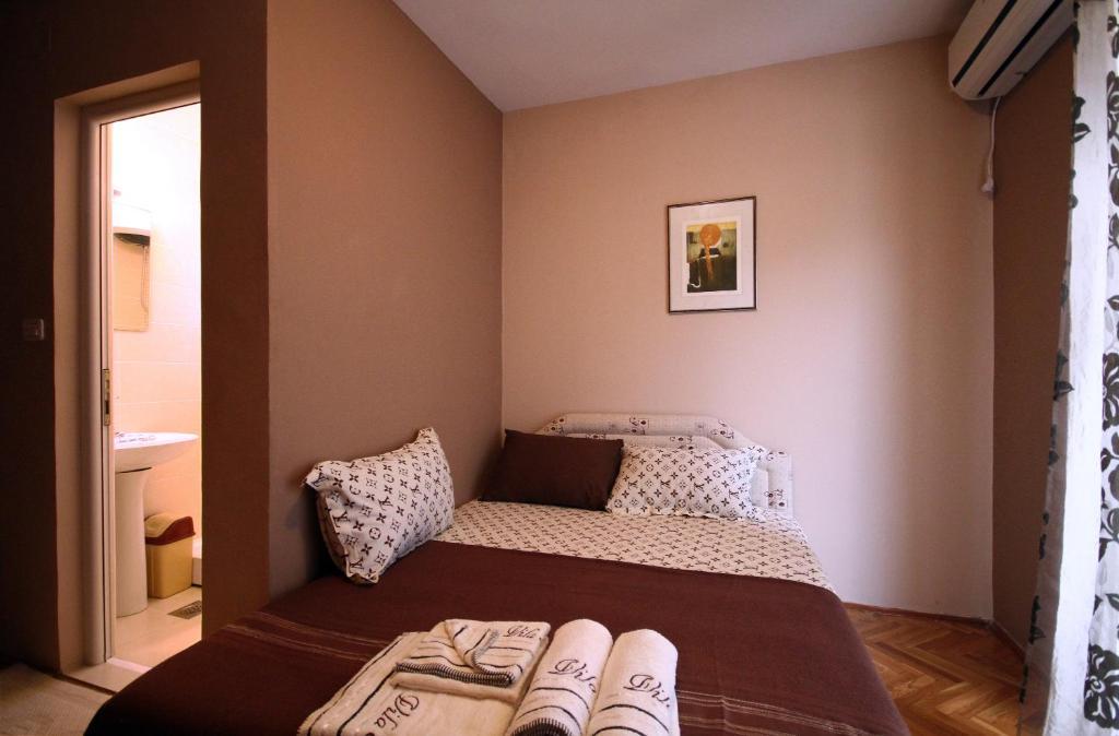 Apartments Vila Galileo Budva Rum bild