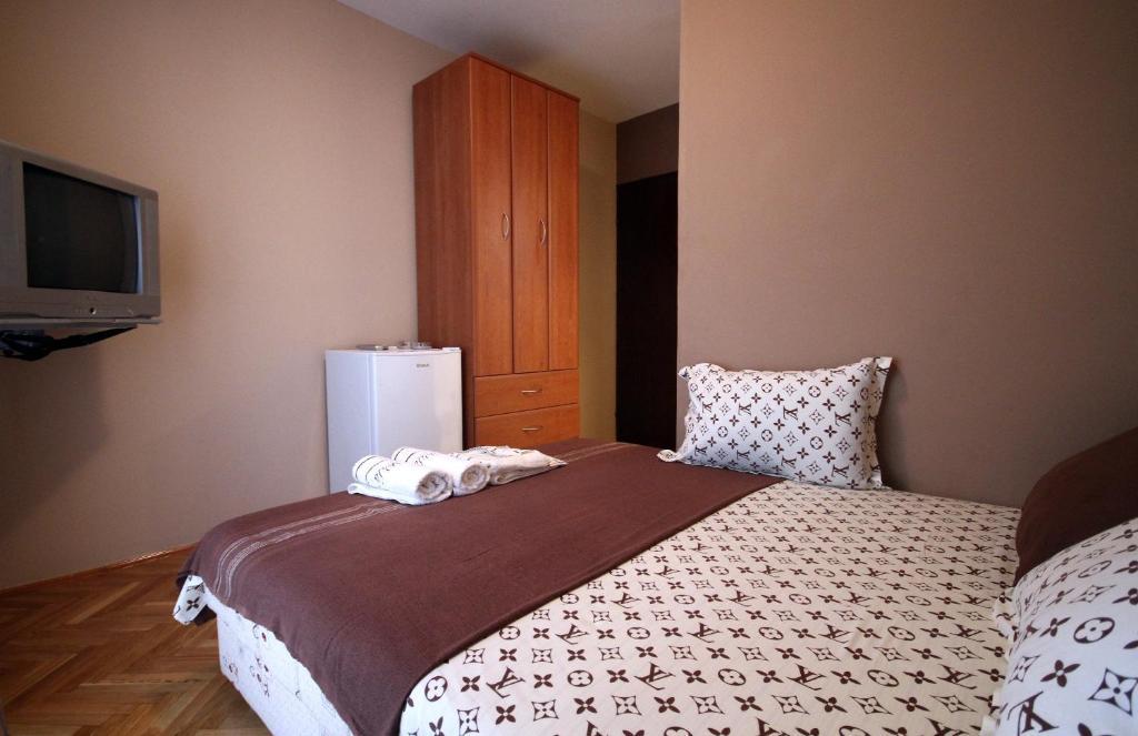 Apartments Vila Galileo Budva Rum bild