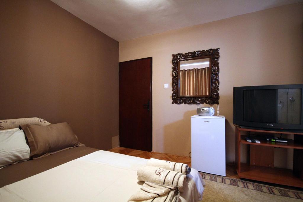 Apartments Vila Galileo Budva Rum bild