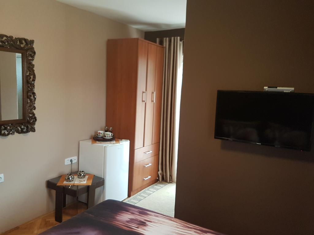 Apartments Vila Galileo Budva Exteriör bild