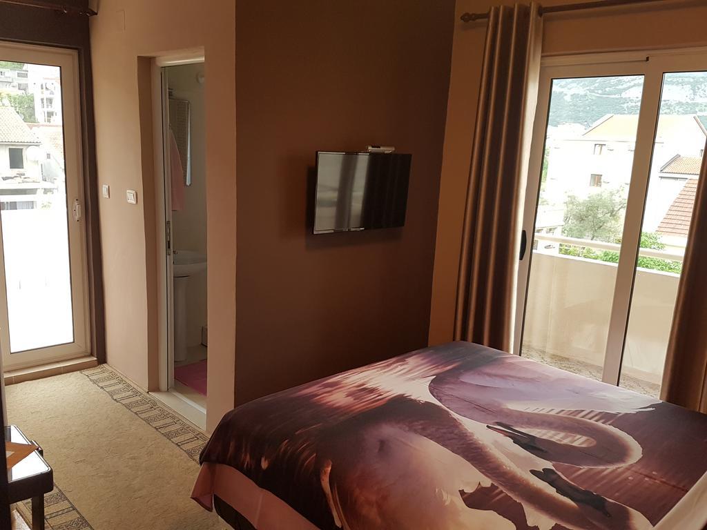 Apartments Vila Galileo Budva Exteriör bild