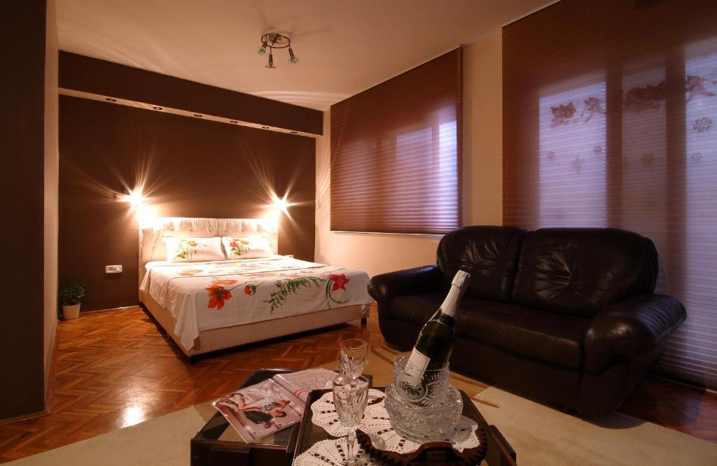 Apartments Vila Galileo Budva Rum bild